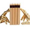 Buchstütze Holding Fingers