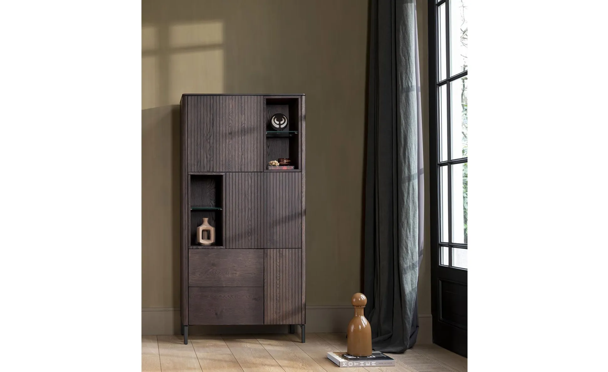 Schrank Trenton