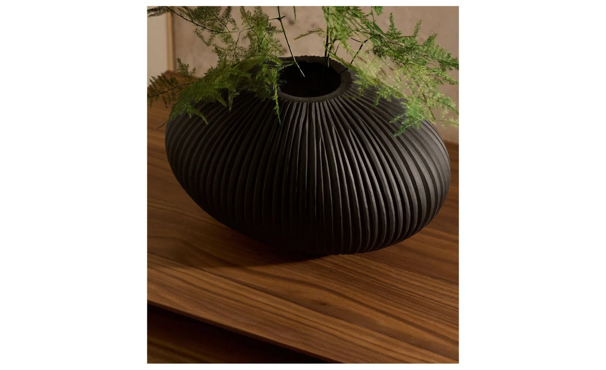 Vase Nivra